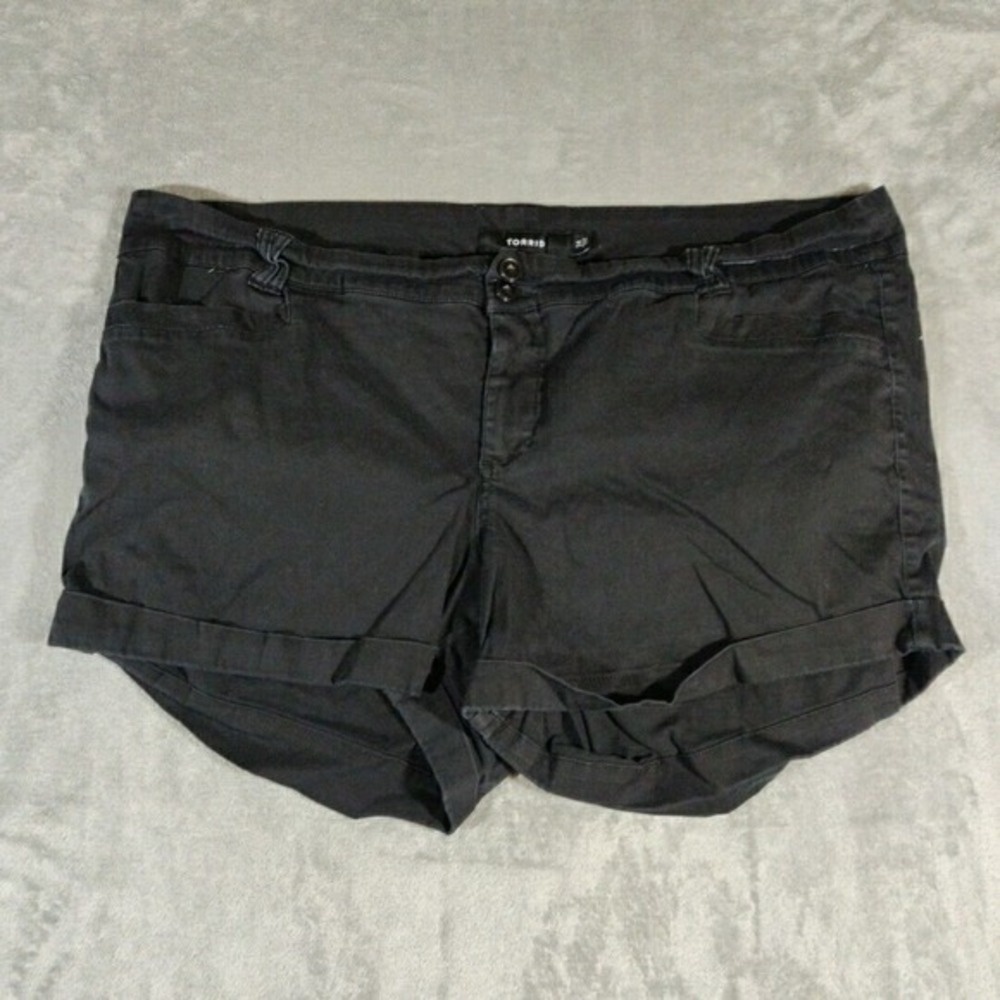 Torrid Shorts Womens 24 Black Chino Shorts Cuffed Pockets Casual Summer